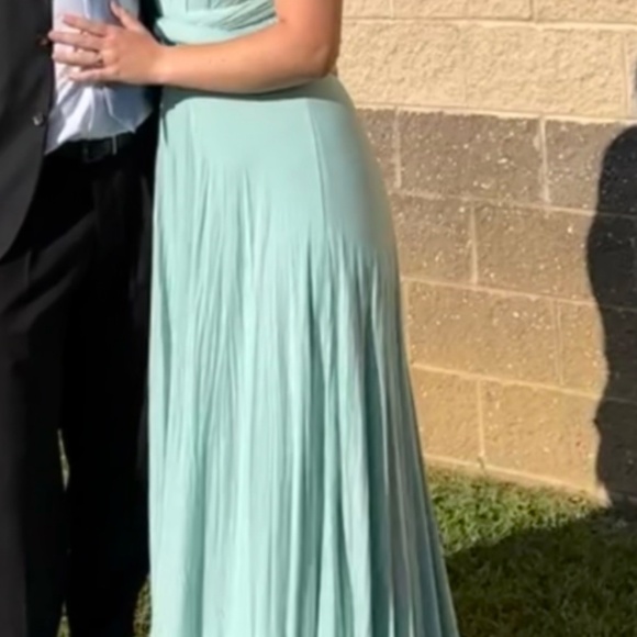 Lulus Tricks of the trade 12 ways to wear maxi dress - Picture 2 of 6